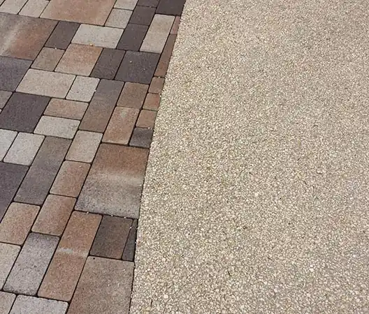 Béton désactivé et pavés