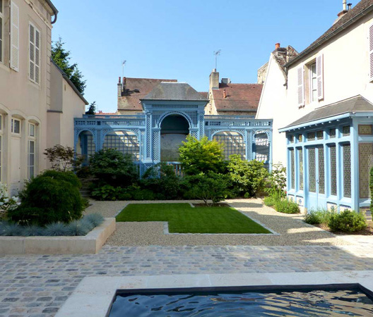 Un aménagement de jardin et la cour, photo 9