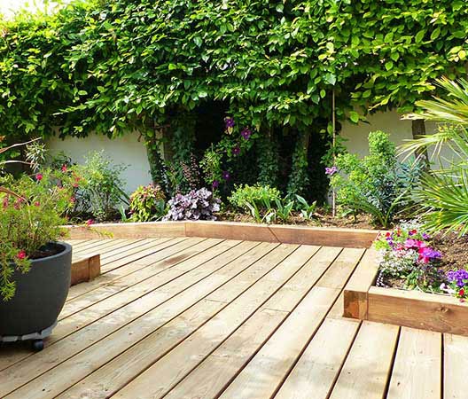 jardin avec terrasse en bois, photo 7
