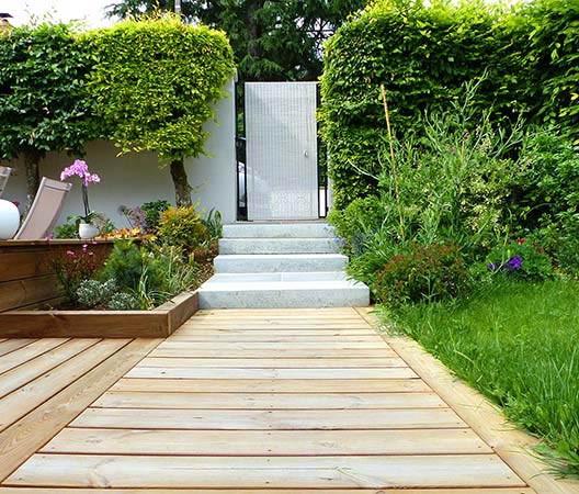 jardin avec terrasse en bois, photo 15