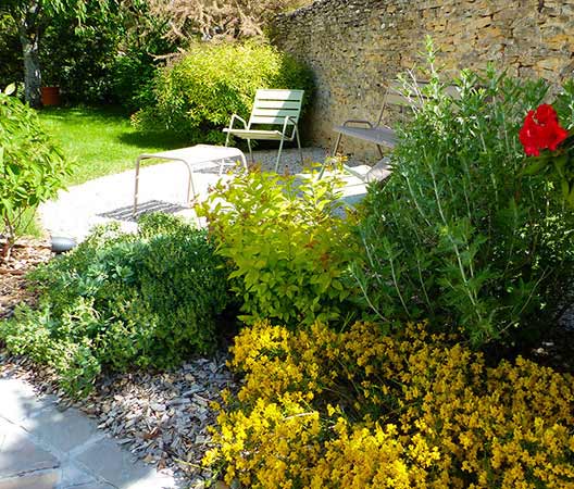 un jardin sur les hauteurs de Dijon 20