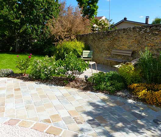un jardin sur les hauteurs de Dijon 21