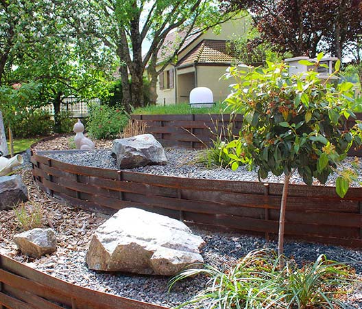 Création et habillage d’un talus paysager 17