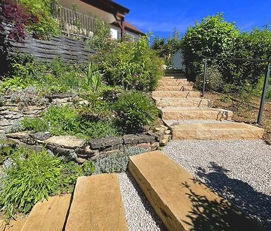 escalier pierre en quart tournant 7