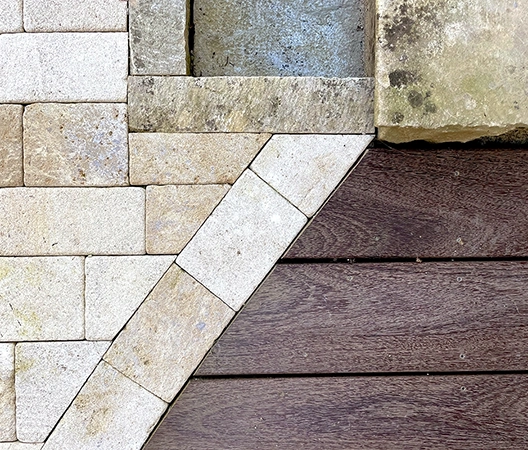 chainage pavé de bourgogne et platelage bois