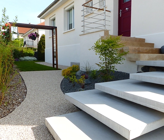 Escalier dalles supendue