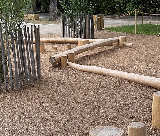 Parcours ludique en bois