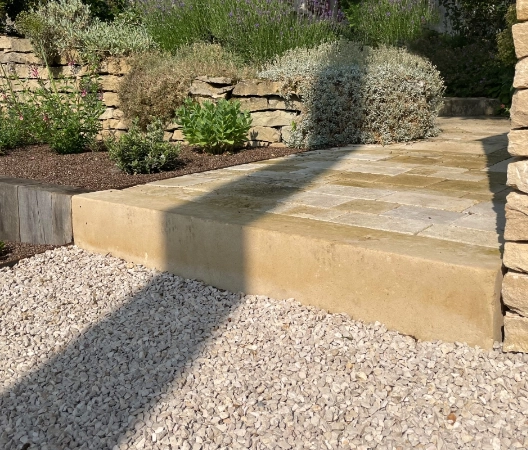 Marches pierre naturelle région