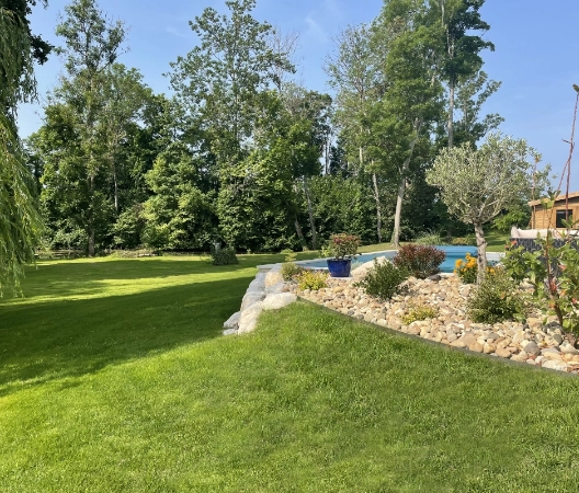 Integration paysagere piscine