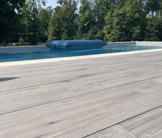 Plage gres cerame bois